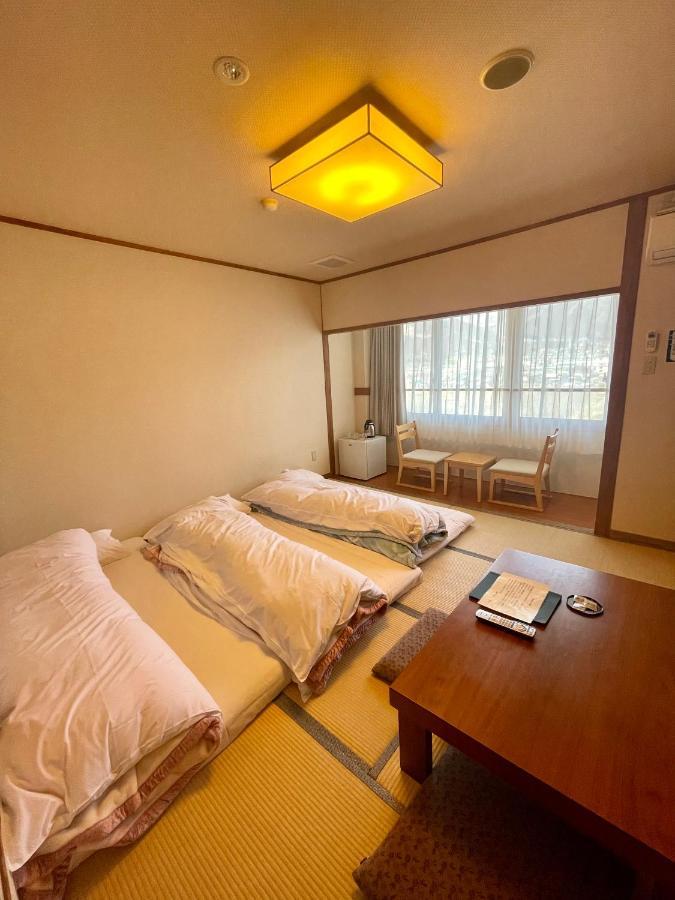 Ryokan Yamanami Yufu Esterno foto