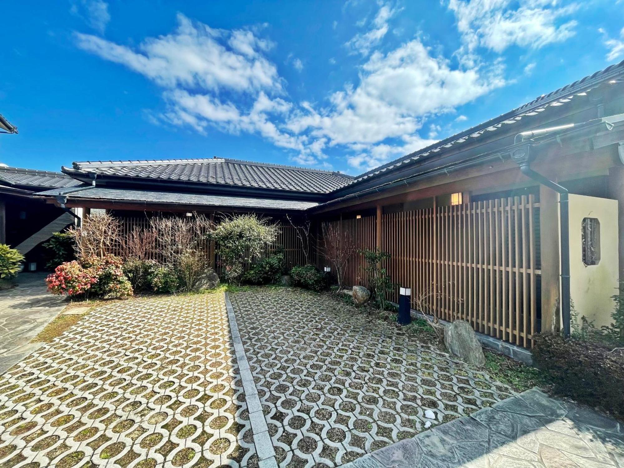Ryokan Yamanami Yufu Esterno foto