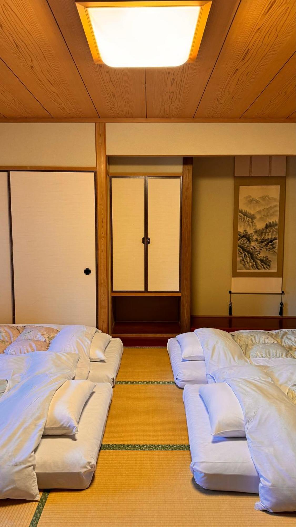 Ryokan Yamanami Yufu Esterno foto