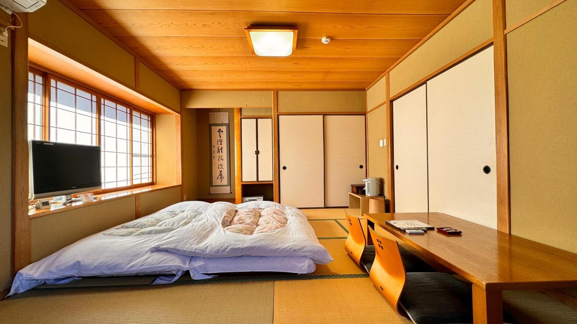 Ryokan Yamanami Yufu Esterno foto